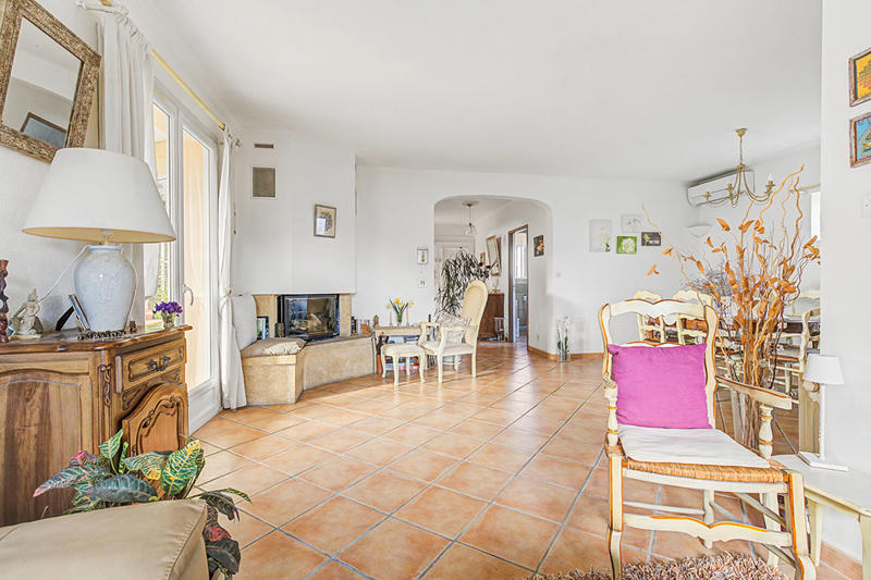 Maison - 117 m² - 5 pièces