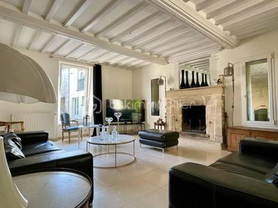 Maison ancienne - 365 m² - 12 pièces