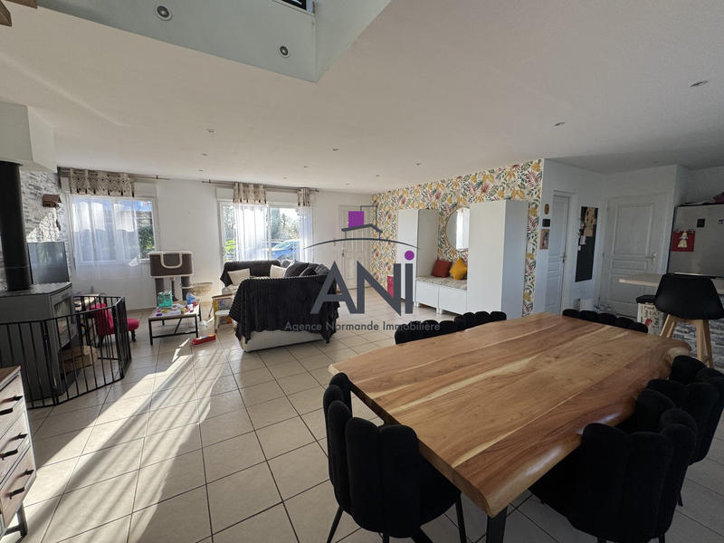 Maison - 122 m² - 6 pièces