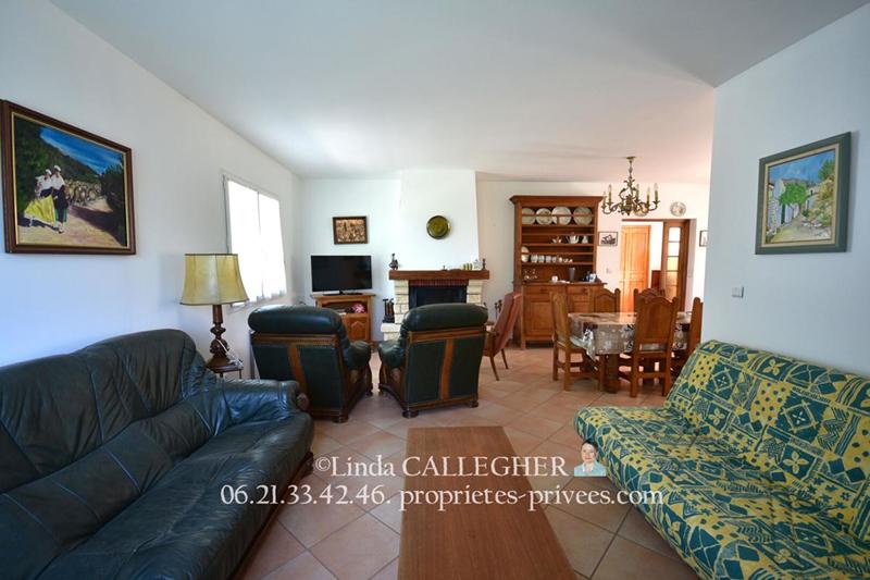 Maison - 96 m² - 6 pièces