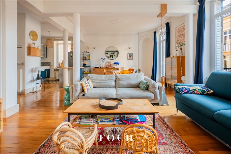 Appartement - 85 m² - 4 pièces