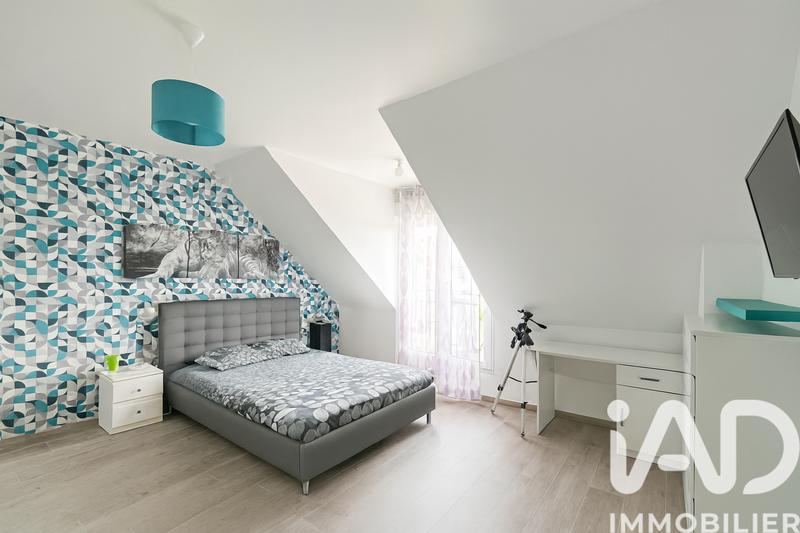 Maison - 150 m² - 7 pièces