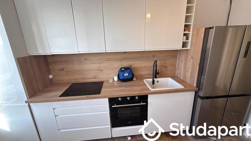 Chambre - 10 m² - 1 pièce