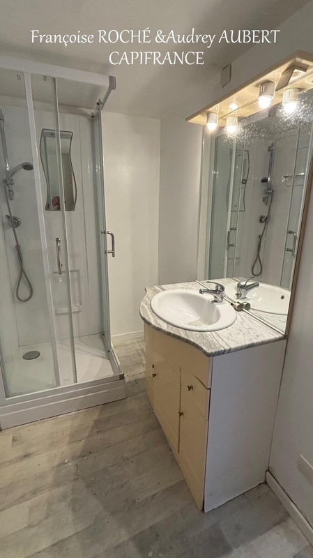 Maison - 85 m² - 6 pièces