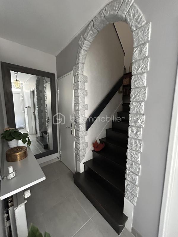 Maison - 79 m² - 4 pièces
