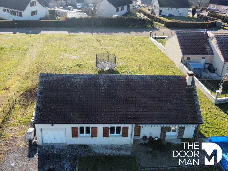 Maison - 93 m² - 4 pièces