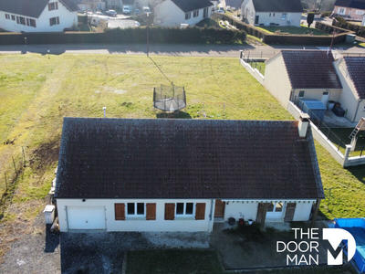 Maison - 93 m² - 4 pièces