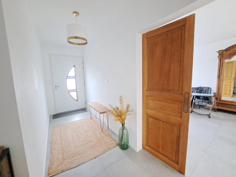 Maison - 102 m² - 5 pièces