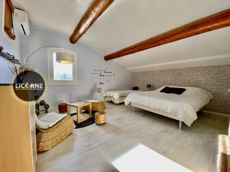 Villa - 195 m² - 7 pièces