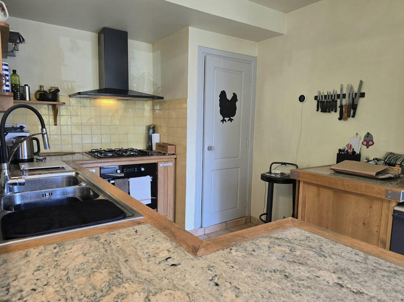 Maison - 254 m² - 8 pièces