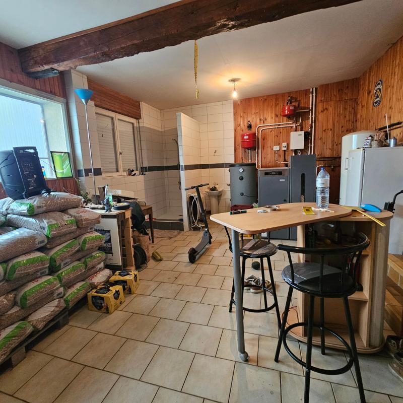 Maison - 240 m² - 8 pièces