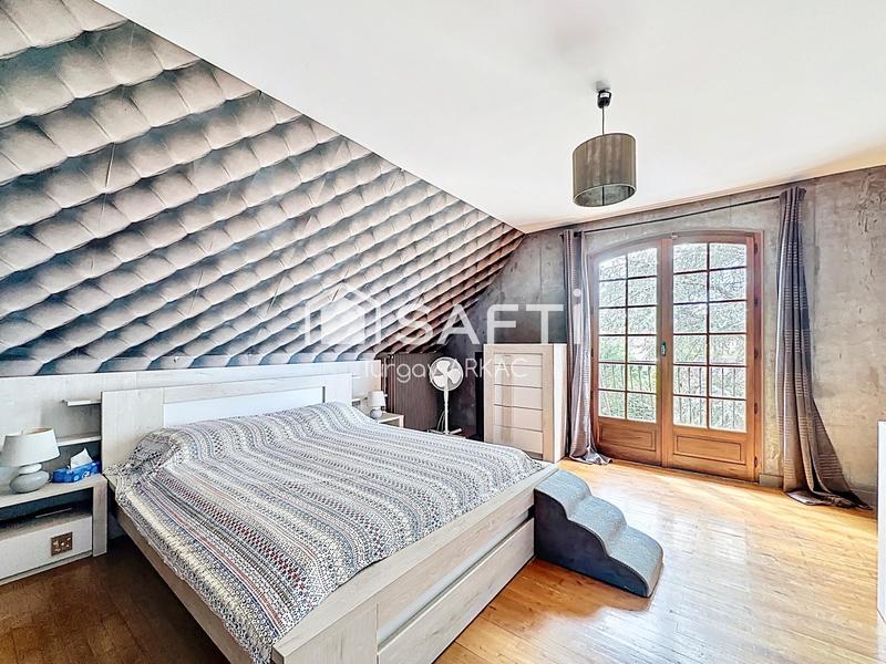 Maison - 144 m² - 6 pièces