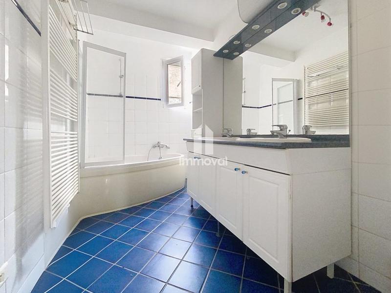 Appartement - 78 m² - 3 pièces