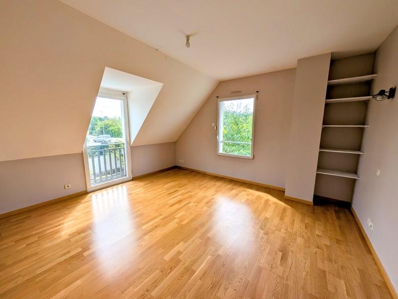 Maison - 165 m² - 6 pièces