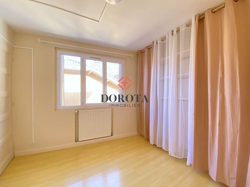 Maison - 70 m² - 4 pièces