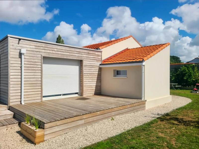 Maison - 90 m² - 4 pièces