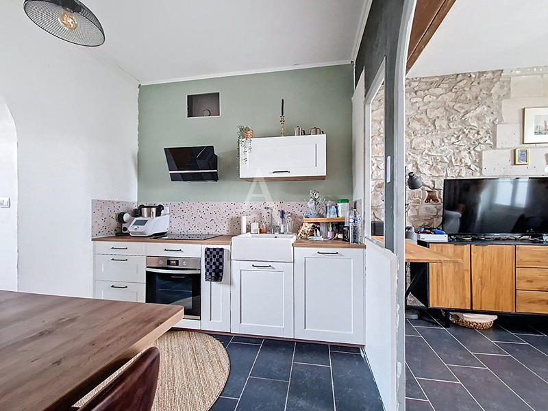 Maison - 93 m² - 4 pièces