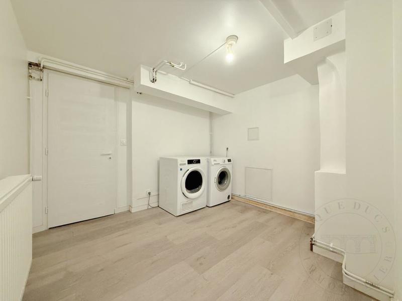 Maison ancienne - 131 m² - 6 pièces