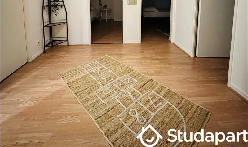 Chambre - 30 m² - 1 pièce