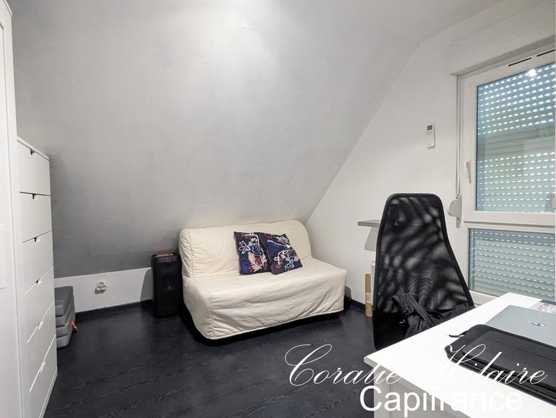 Maison - 95 m² - 5 pièces