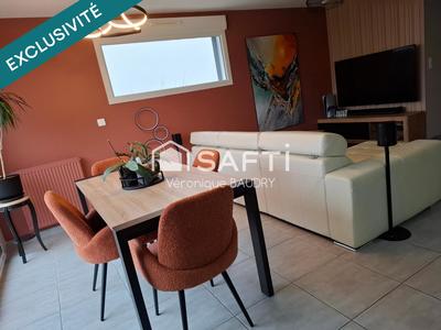 Maison - 82 m² - 4 pièces