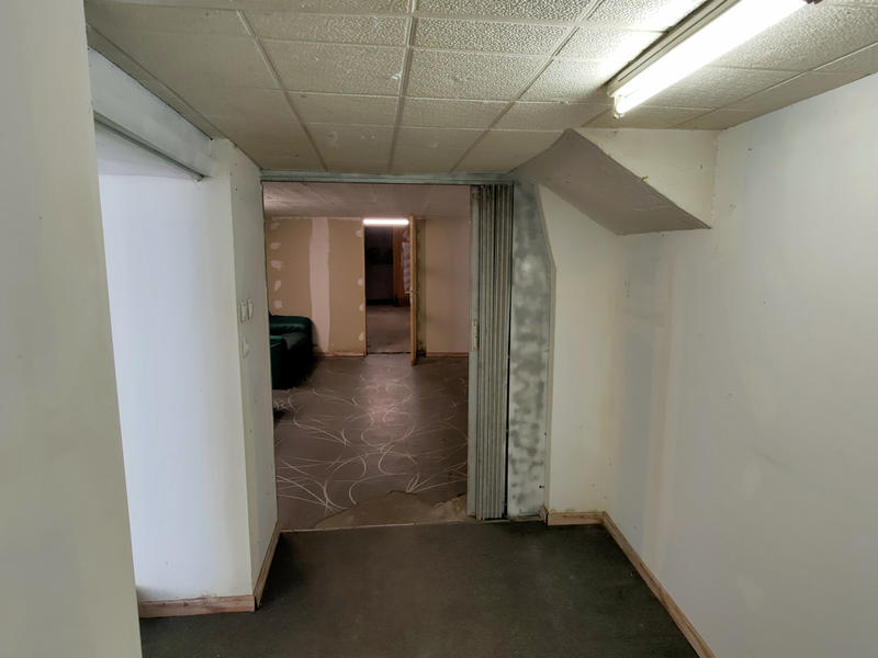 Local commercial - 141 m² - 3 pièces