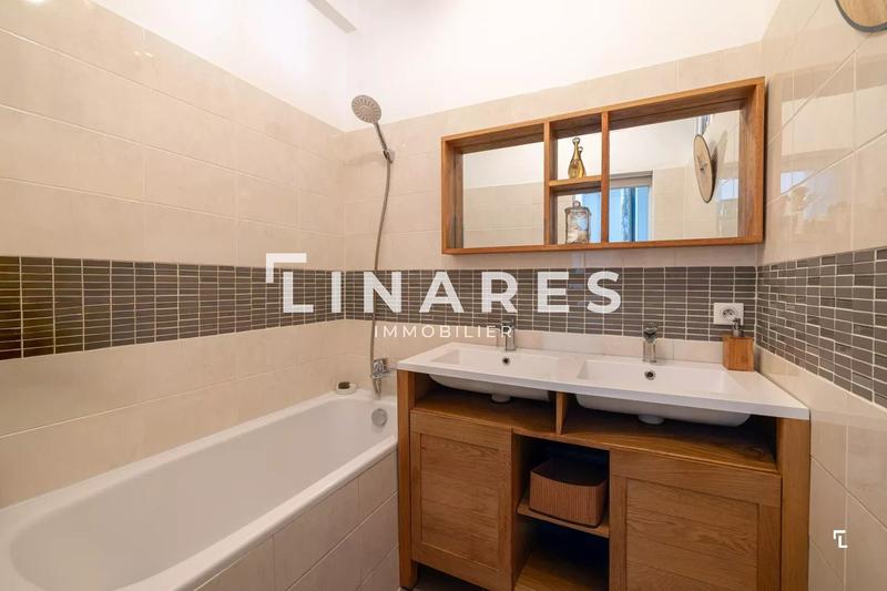 Appartement - 104 m² - 4 pièces
