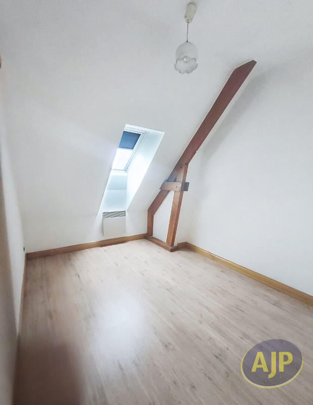 Appartement - 68 m² - 5 pièces