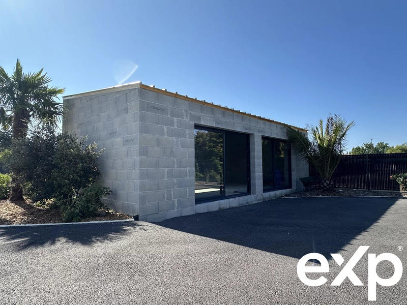 Villa - 187 m² - 13 pièces