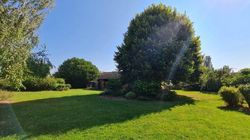 Maison - 389 m² - 10 pièces