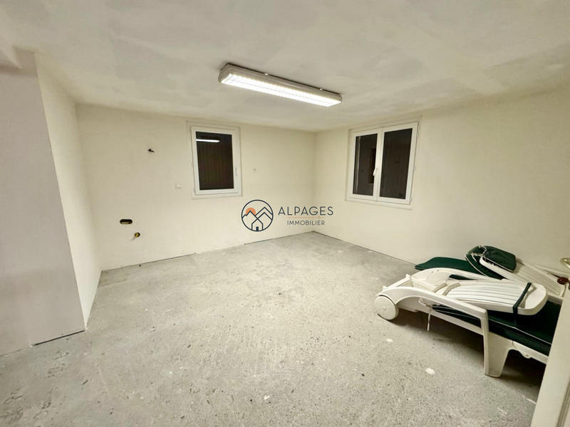 Châlet - 196 m² - 7 pièces