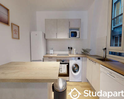 Chambre - 60 m² - 1 pièce