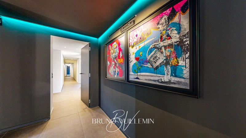 Villa - 389 m² - 11 pièces