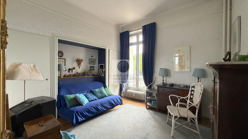 Appartement - 181 m² - 7 pièces