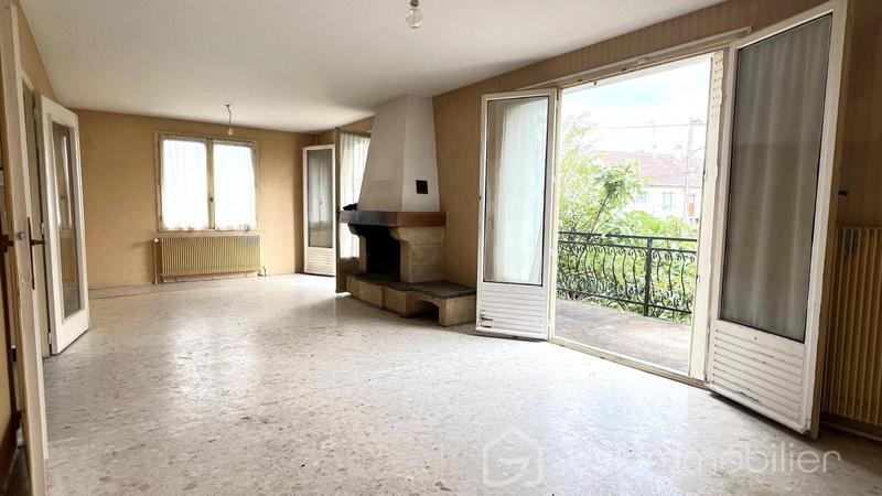 Maison traditionnelle - 142 m² - 6 pièces