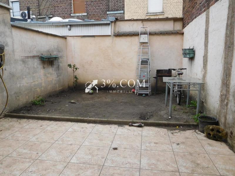 Maison - 74 m² - 6 pièces