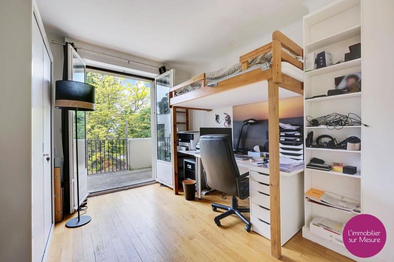 Villa - 300 m² - 7 pièces