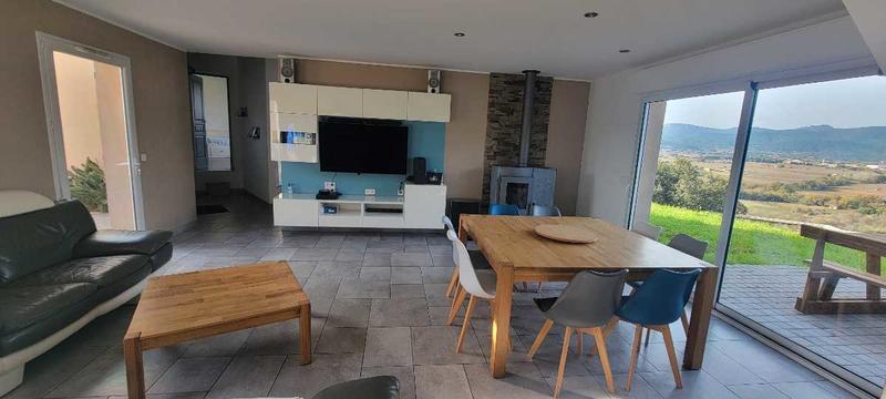 Maison contemporaine - 174 m² - 7 pièces