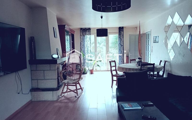 Maison - 185 m² - 6 pièces