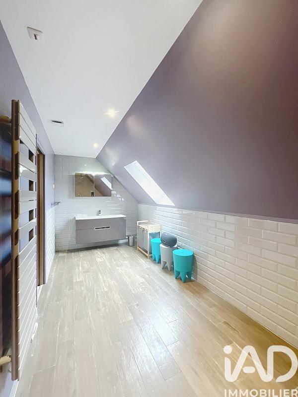 Maison - 174 m² - 7 pièces