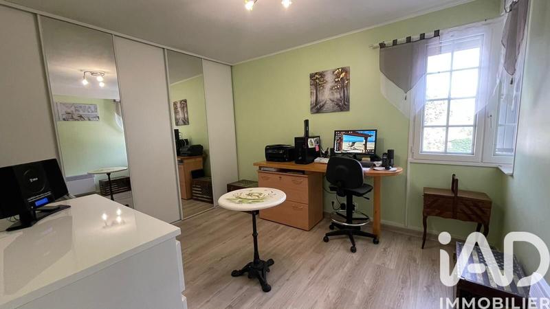 Maison - 161 m² - 9 pièces