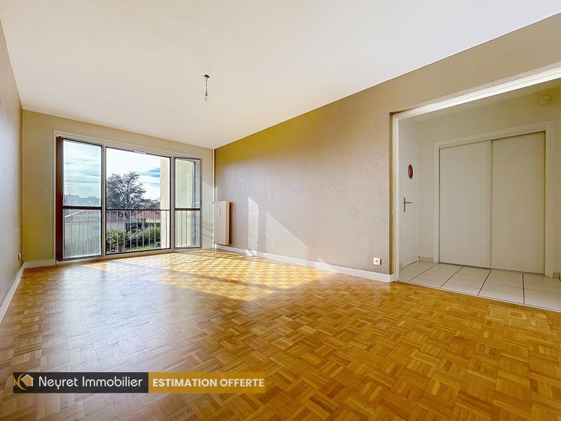 Appartement - 91 m² - 5 pièces