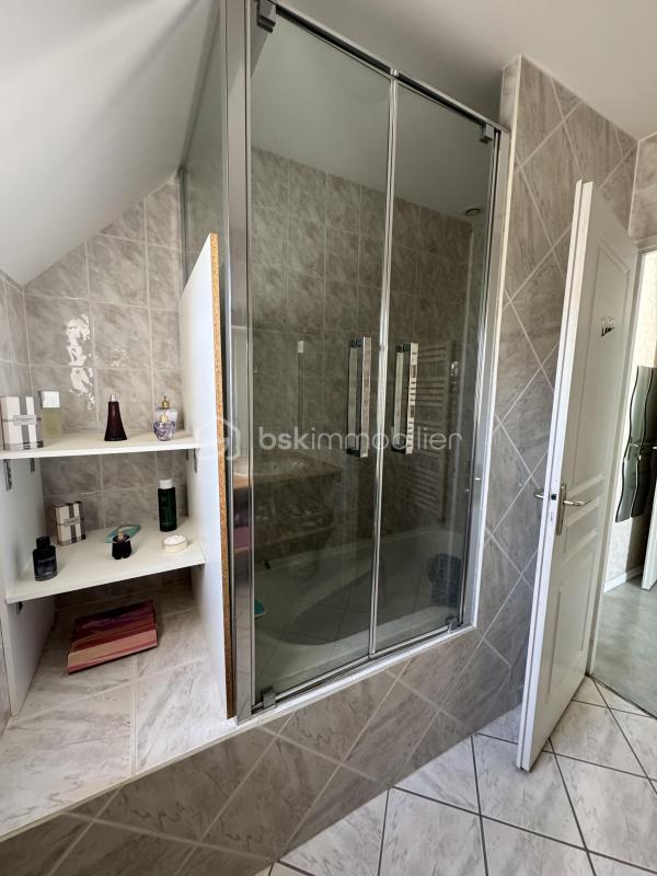 Maison de village - 168 m² - 8 pièces