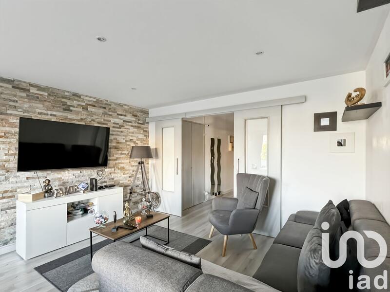 Appartement - 94 m² - 4 pièces