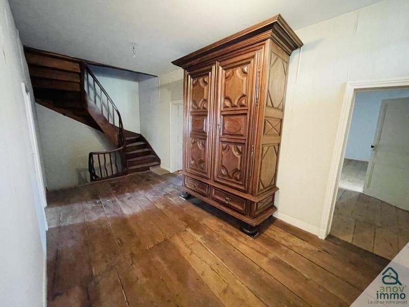 Maison - 227 m² - 7 pièces