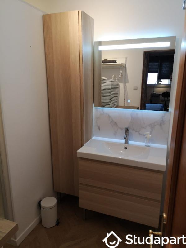 Chambre - 12 m² - 1 pièce