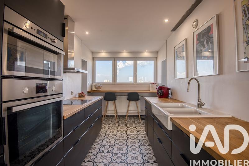 Appartement - 75 m² - 3 pièces