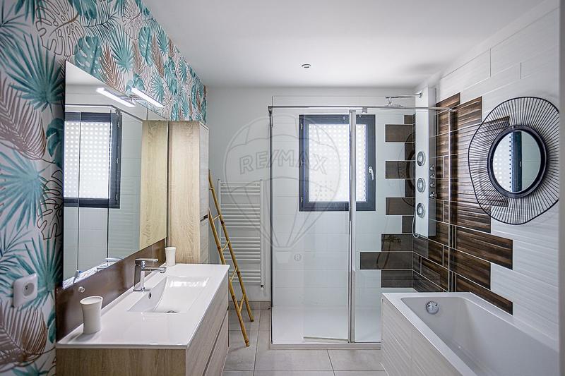 Maison - 126 m² - 6 pièces