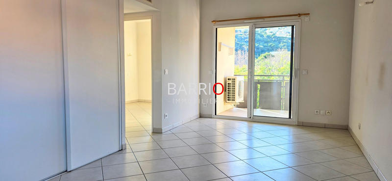 Duplex - 66 m² - 3 pièces