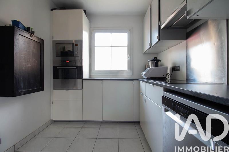 Maison - 92 m² - 4 pièces